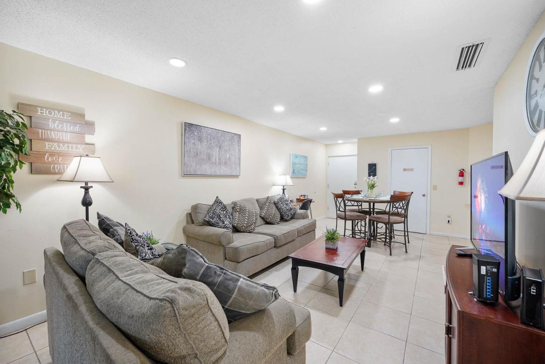 Appartamento 3608 Orlando Vacational 1St Floor Esterno foto